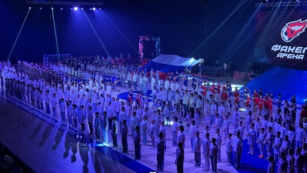 «Факел Арена» в Новом Уренгое официально открыта!